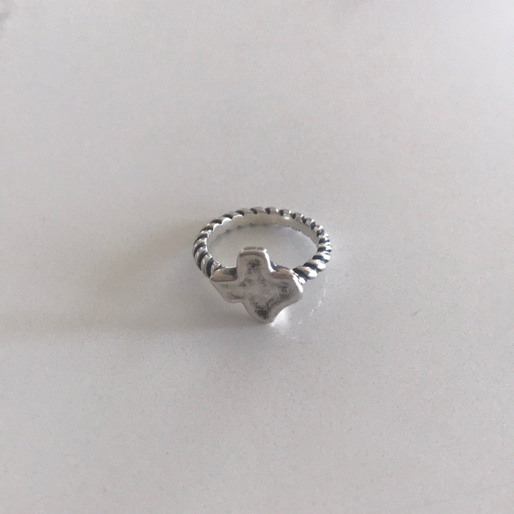 James Avery Texas twisted wire ring!